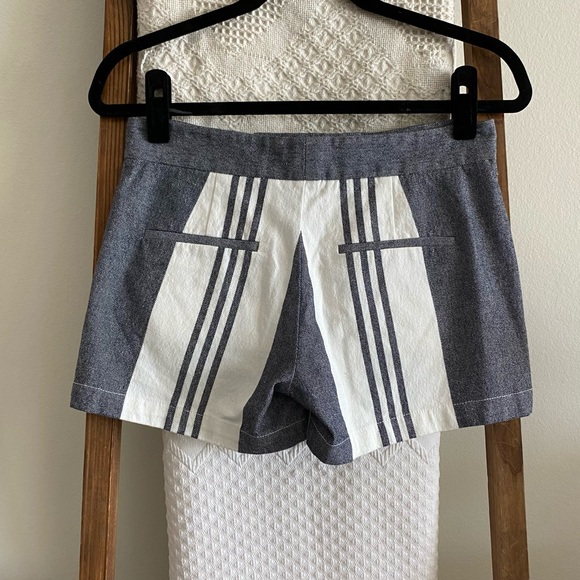 NWOT Vince dark blue & white cotton color block striped shorts - Picture 5 of 5